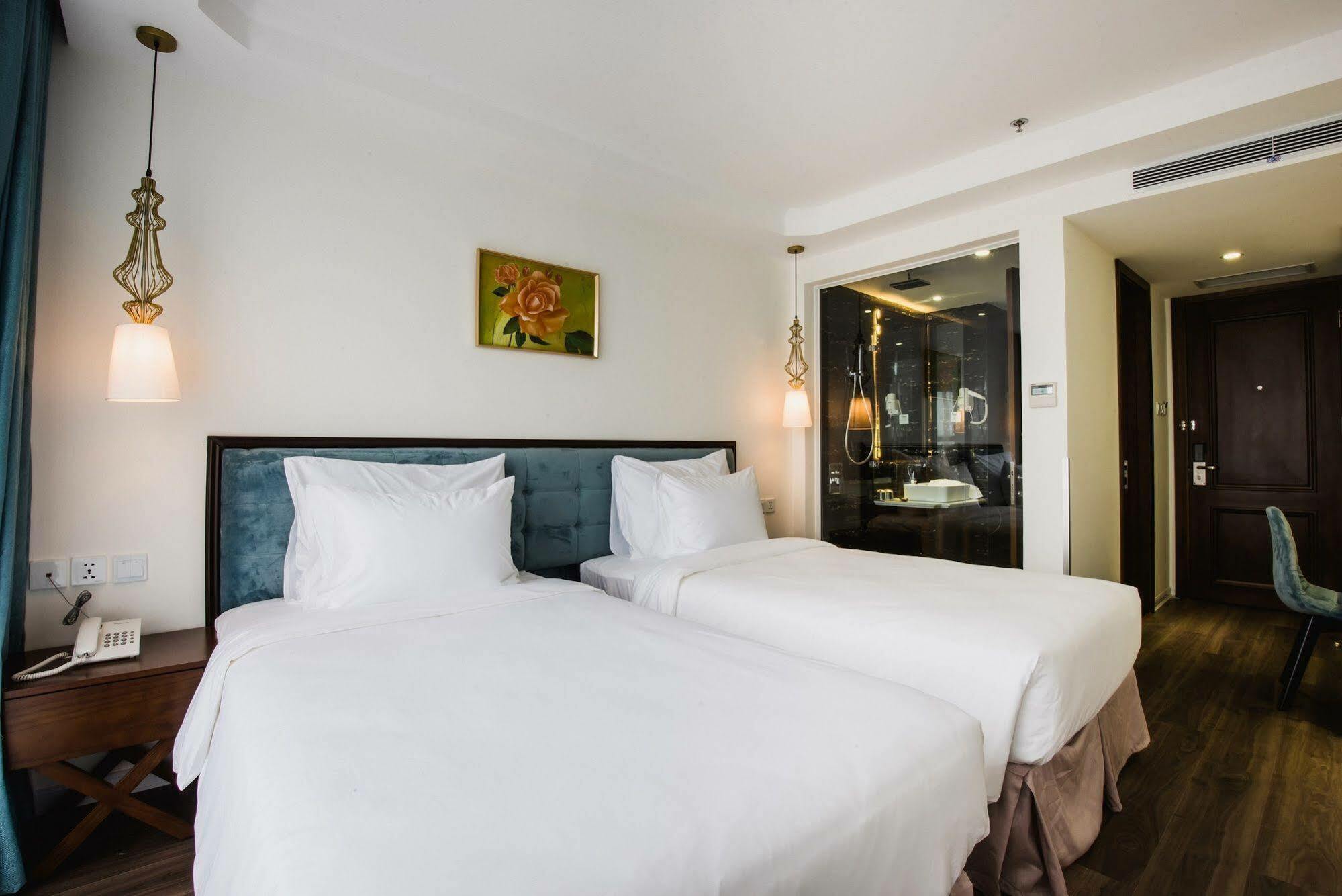 דה נאנג Adaline Hotel And Suite מראה חיצוני תמונה