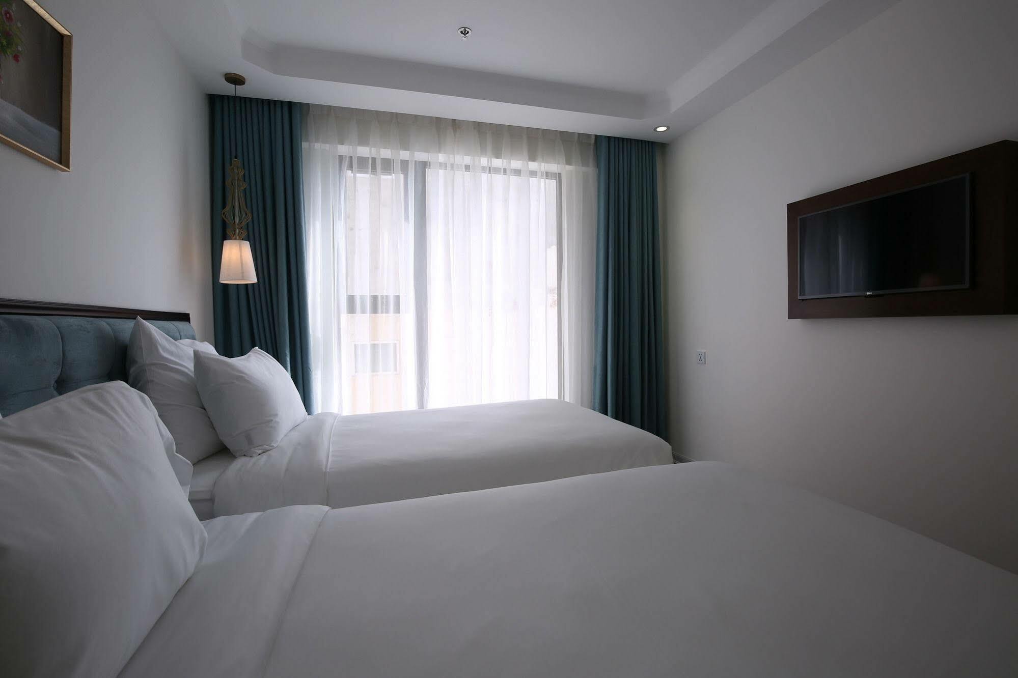 דה נאנג Adaline Hotel And Suite מראה חיצוני תמונה