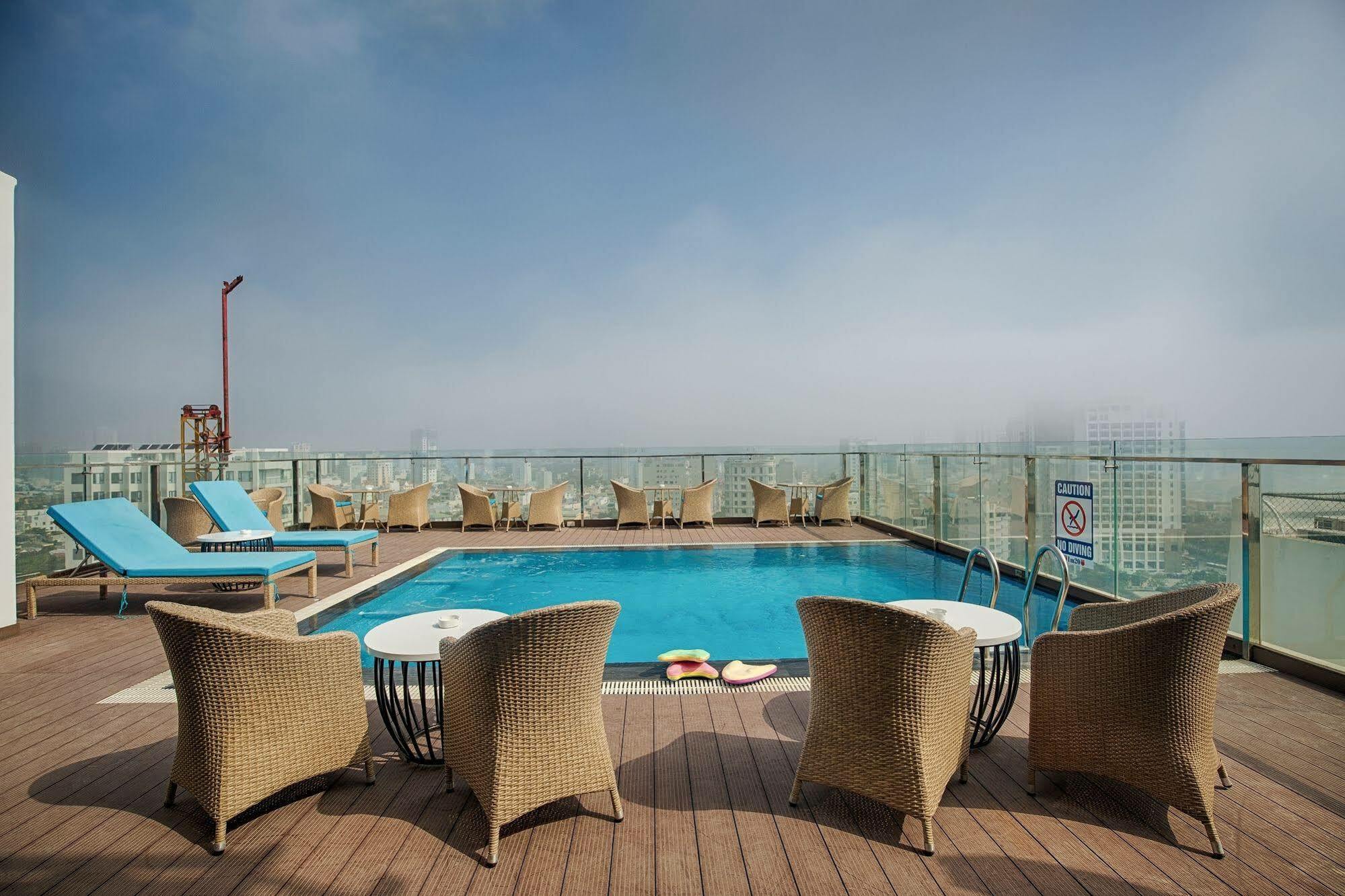 דה נאנג Adaline Hotel And Suite מראה חיצוני תמונה